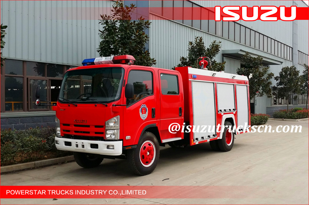 Factory 4000L ELF 700P Japanese Water Tank Fire Trucks