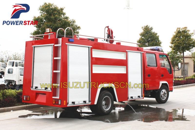 Customer build 2,500L water fire vehicle Isuzu pictures