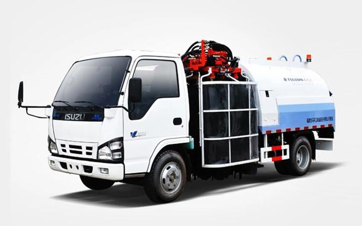 Customized ISUZU Guardrail Cleaning Trucks