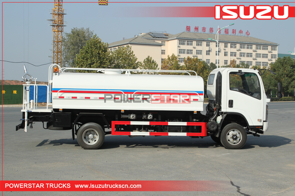 HAITI brandneuer ISUZU 4X4 AWD Trinkwasserwagen aus Edelstahl Trinkwassertanker