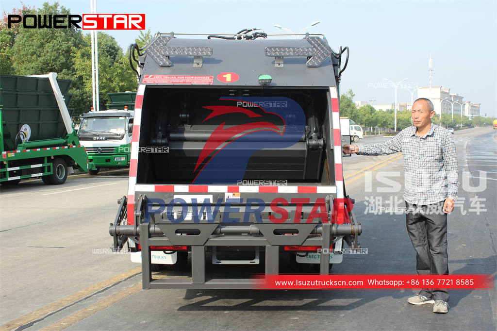 ISUZU GIGA 4Ã—2 rear load waste disposal truck for sale