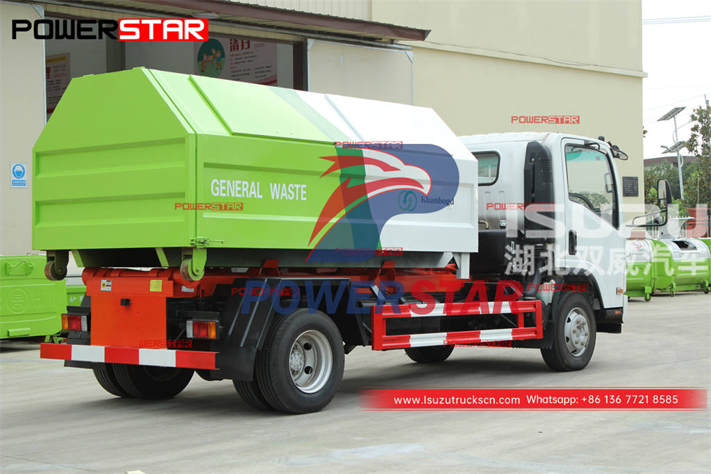 High quality ISUZU ELF 700P 4Ã—4 off-road hook loader for sale