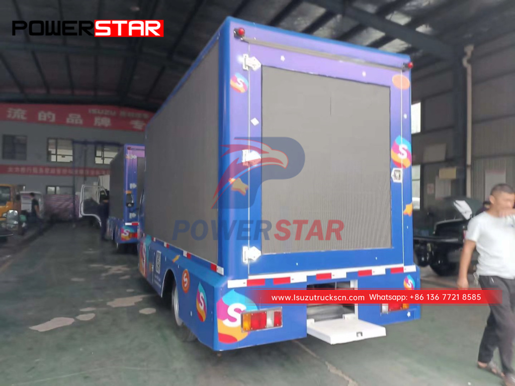 Japan Japan brane new ISUZU ELF Pixel 4 6 8 LED Full color screen truck for surprise company