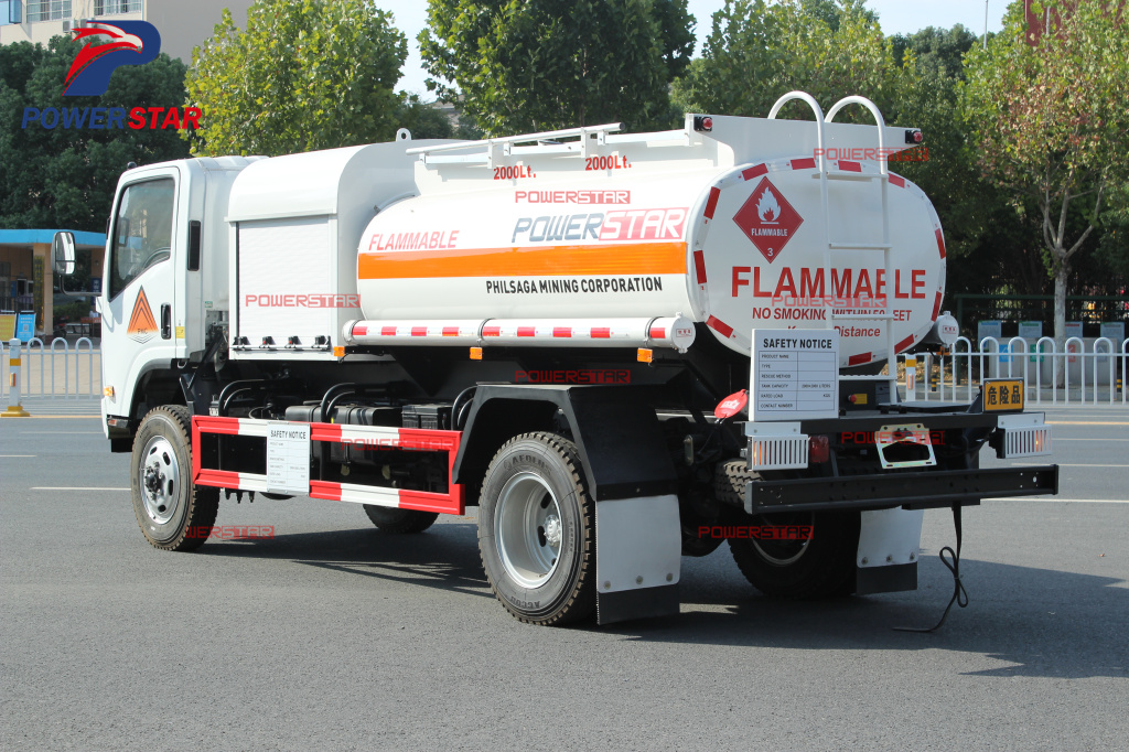 Philippines Isuzu NPR/700P 4X4 4,000L AWD Off road Fuel Bowser Oil Delivery Tank Trucks