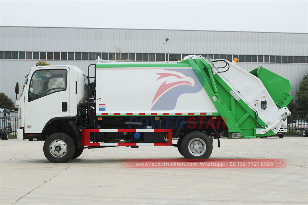 Best selling ISUZU AWD 6CBM refuse compactor truck