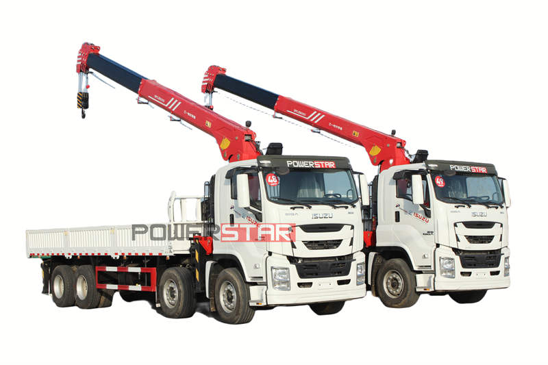 Isuzu LKW mit Palfinger Kran