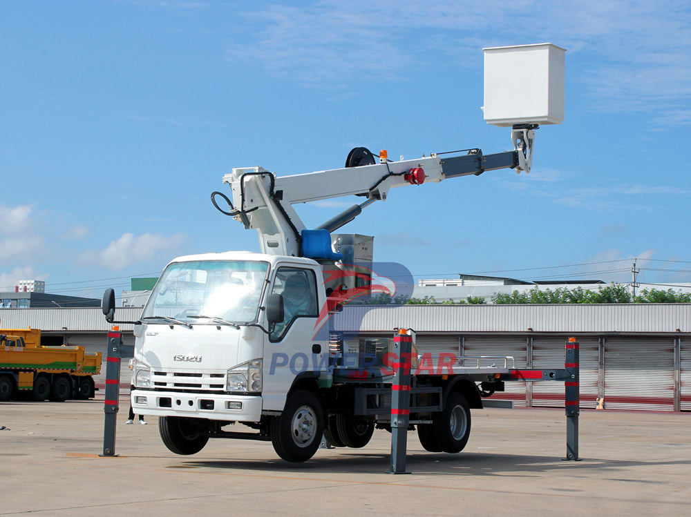 Isuzu Man-Lift-LKW