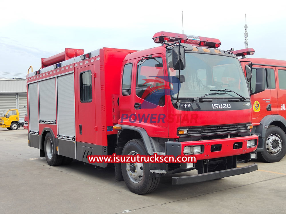 Isuzu Feuerwehrauto