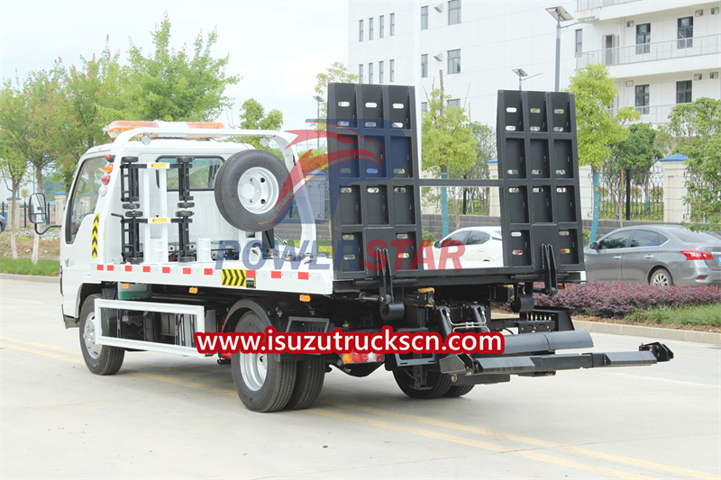 ISUZU NPR flatbed wrecker