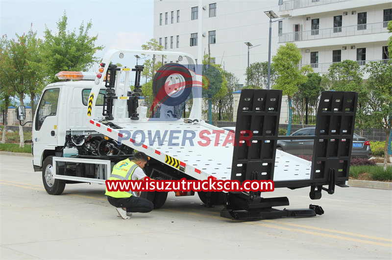 ISUZU NKR recovery towing truck