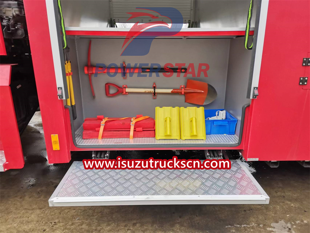 Isuzu-Feuerwehrauto