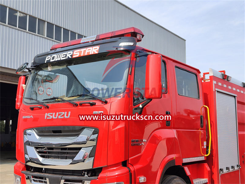 Isuzu Giga-Feuerwehrauto