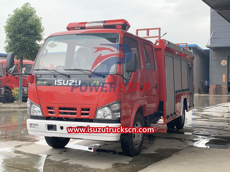 isuzu fire truck