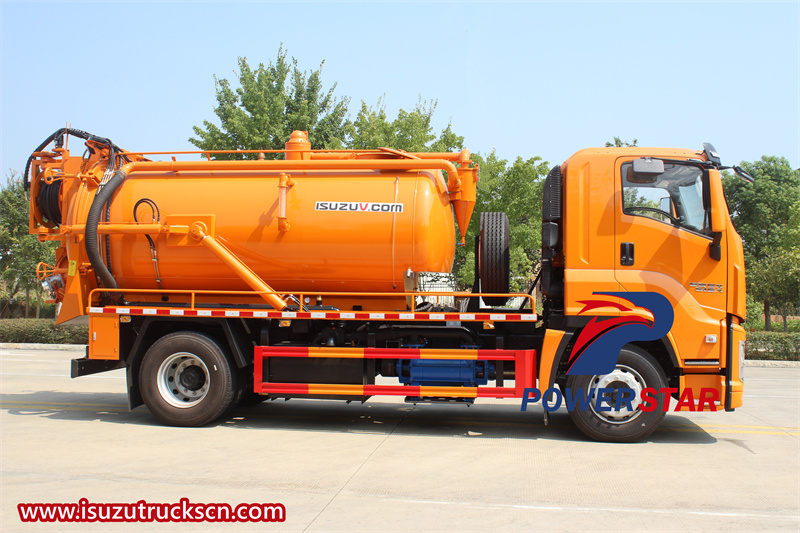 Isuzu new FVR sewage suction truck