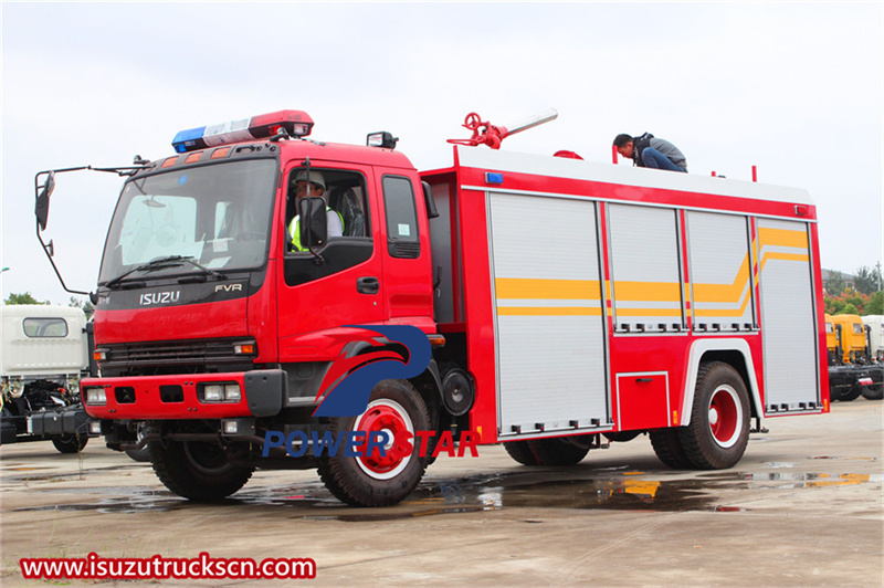 Isuzu chassis Foam Water Rescue Fire Trucks