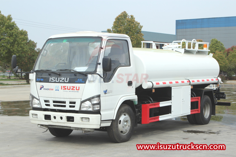 
     Test für ISUZU 600P/NKR 5000L Wassertankwagen aus lebensmittelechtem Edelstahl
    