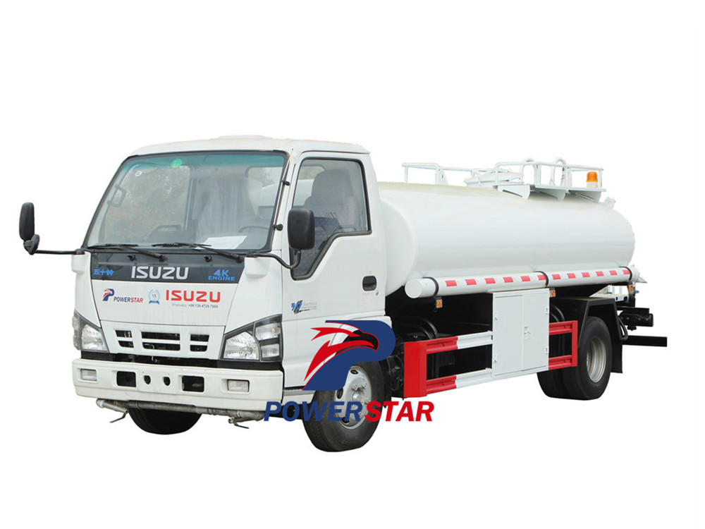 
     ISUZU 600P Wassertankwagen-Handbuch
    