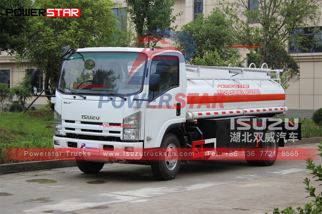 
     ISUZU NPR Kraftstofftanker ELF 5000L Öltankwagen Export in den Sudan Betriebsanleitung
    