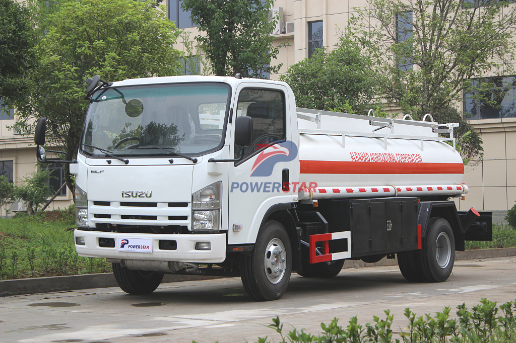 
     5.000-Liter-Tankwagen für Dubai
    